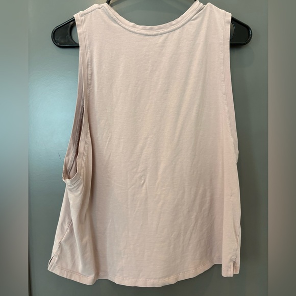 Vuori Women's Muscle Tee - Soft Pink - Picture 2 of 5